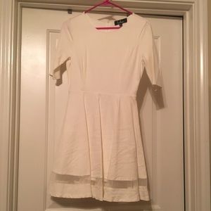 Lulus White 3/4 sleeve dress